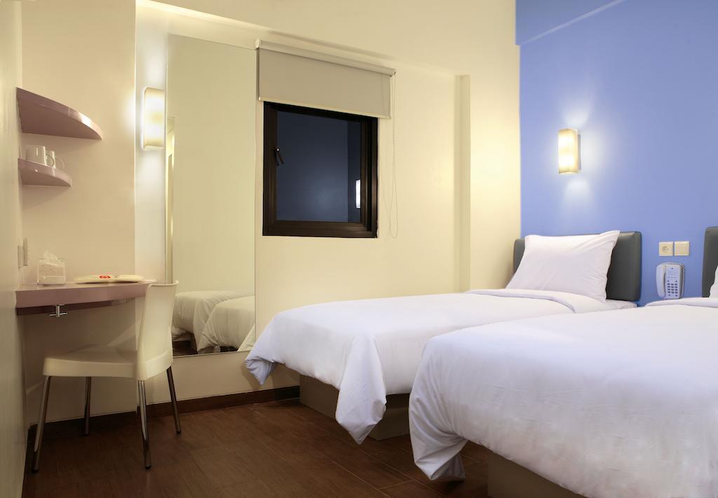 Amaris Hotel Sunset Road - Bali Кута Екстер'єр фото